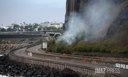 Feu sur la falaise de l'ancienne route du littoral