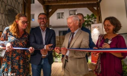 Le Port: Olivier Hoarau a inauguré le service d'hospitalisation complète du centre de rééducation sensorielle Horus