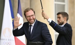 Le nouveau ministre de l'Economie Antoine Armand, à son arrivée au premier conseil des ministres du gouvernement Barnier, le 23 septembre 2024 ( AFP / Bertrand GUAY )