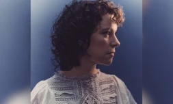 Kabardock, K, Moca et Léspas : Emily Loizeau en tournée à La Réunion