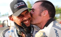 Supermotard : le réunionnais Alexis Hoareau sur la plus haute marche du podium