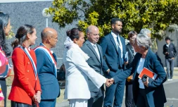  Région : Elisabeth Borne au lycée Leconte de Lisle pour promouvoir l’égalité des chances