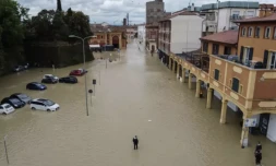 Vue aérienne des inondations à Lugo, près de Ravenne, dans la région d'Emilie-Romagne, le 18 mai 2023 dans le nord de l'Italie ( AFP / Federico SCOPPA )