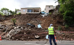 Cyclone Bela la Possession 