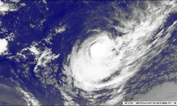 Rétrogradé en forte tempête tropicale, Haleh est à 1.320 km de La Réunion