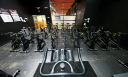 Une salle de gym vide Ă New York le 13 mai 2020