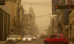 Tempête de sable et de poussière dans la ville d'Ica, dans le sud du Pérou, le 31 juillet 2025 ( AFP / Fredy Q Martinez )