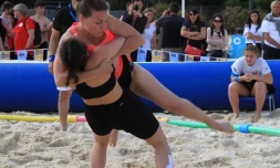 Doublé réunionnais au championnat de France de beach wrestling
