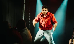 Le Bisik a accueilli une soirée cabaret avec Bernard Sorbier, le troubadour du Ventoux