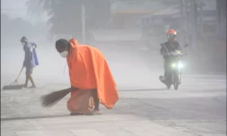 volcan bulusan au philipinnes est entré en éruption dimanche 12 juin