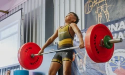 Loris Garlopeau Champion de la Réunion d'haltérophilie 