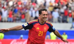  L'attaquant Mikel Oyarzabal célèbre son deuxième but inscrit face à l'Autriche, à Los Angeles, le 2 juillet 2026 © Frederic J. Brown / AFP 