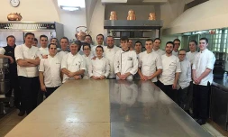 Fête de la gastronomie - élève lycée hotelier La Renaissance 