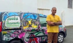 Camion de La Ressourcerie Léla graffé par Eko Lsa