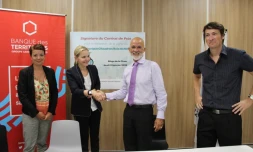 PrĂŞt de 10 millions d'euros