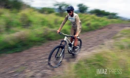 leo abella , champion de vtt 