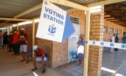 Un bureau de vote dans le township de Mabopane, au nord de Pretoria, le 1er novembre 2021