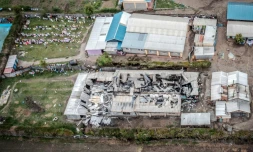 Cette vue aérienne montre les dommages causés par un incendie au dortoir de l'Académie Hillside à Endarasha dans le comté de Nyeri au Kenya, le 6 septembre 2024