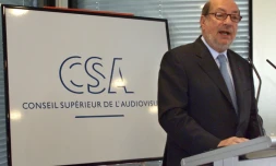 Hervé Bourges, alors président du CSA, le 21 juin 1999 à Paris