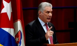 Le président cubain Miguel Diaz-Canel prononce le discours de clôture du 8e Congrès du Parti communiste cubain (PCC), dont il est le Premier secrétaire, à La Havane, le 19 avril 2021