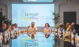 Le Port : le Conseil municipal vote une motion et poursuit ses investissements