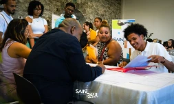 Le Forum de l’apprentissage favorise l’insertion des jeunes à Saint-Paul