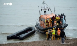 Au moins cinq migrants décédés dans le naufrage d'une embarcation au large de Calais 