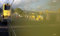 Bus jaune