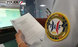 Contrôles à l'aéroport : la police vérifie les motifs impérieux