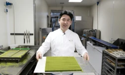 Le chocolatier japonais Yasushi Sasaki dans son atelier Ă Woluwe-Saint-Pierre, une des communes de Bruxelles, le 14 mars 2024