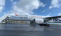 L'Airbus A350-1000 de la compagnie Qantas en escale à La Réunion