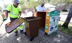 borne de collecte de biodéchets 