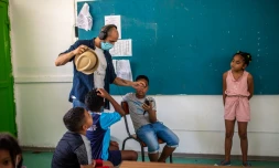 Le Port : les enfants des centres de loisirs decouvrent le cinéma