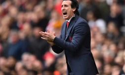 L'entraĂźneur espagnol d'Arsenal, Unai Emery, lors du match de Premier League face Ă Brighton, Ă Londres, le 5 mai 2019