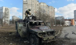 Ukraine, indignation, géopolitique, pourparlers, bombardements