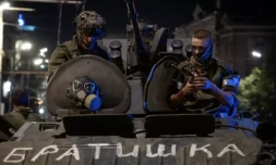 Des combattants du groupe Wagner se préparent à quitter Rostov, le 24 juin 2023 en Russie ( AFP / Roman ROMOKHOV )