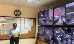 Gilbert Annette présente les nouvelles caméras de surveillance de Saint-Denis