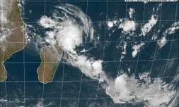 Le système actif se trouve à 800 km des côtes réunionnaises