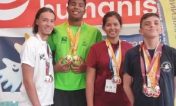 Le Port : des champions de natation brillent