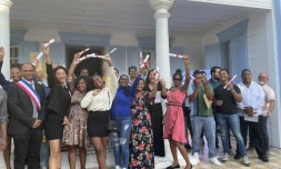 diplômés du centre réunionnais d'entreprise éducative
