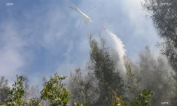 hélicoptère bombardier d\'eau