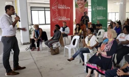 Saint-Denis : Ericka Bareigts clĂŽt sa campagne avec ses colistiers