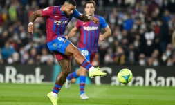 Memphis Depay, auteur de l'unique but du derby catalan, a offert un succès précieux au Barca de Xavi contre l'Espanyol, au Camp Nou, le 20 novembre 2021 