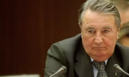 Jean-Pierre Soisson, président du conseil régional de Bourgogne, le 7 novembre 2003 à Dijon ( AFP / FRED DUFOUR )