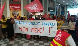 Manifestation contre l'ouverture des magasins le 20 décembre