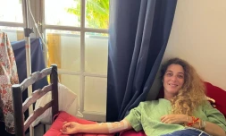 Après 33 jours de grève de la faim pour pouvoir revoir sa fille en Inde, Moane Rosello a enfin obtenu son visa