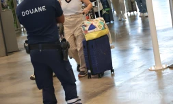 Douane aéroport Roland Garros 