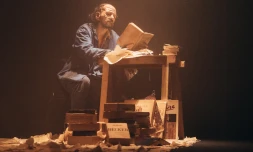 Une trop bruyante solitude