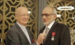 Président de la grande mosquée igbal ingar décoré de la légion d'honneur