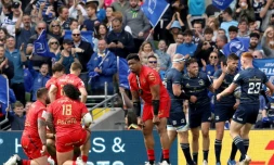 La déception des joueurs toulousains après un essai du Leinster en demie-finale de la Coupe d'Europe à Dublin, le 14 mai 2022 